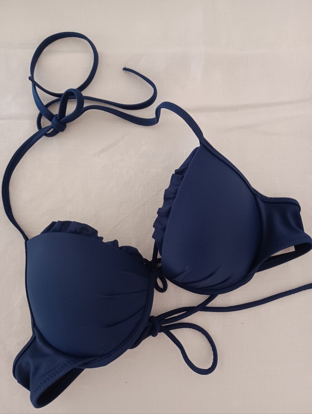 Victoria's Secret Navy Blue Ruffle Push- Up Halter Bikini Top- Size 34 A - Picture 2 of 6
